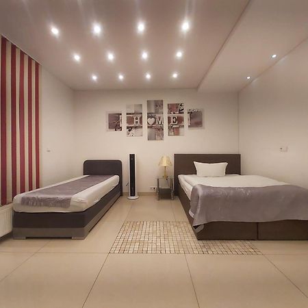 Gemuetliches J&L Apartment Nahe Des Hauptbahnhofes Баден-Баден Екстер'єр фото