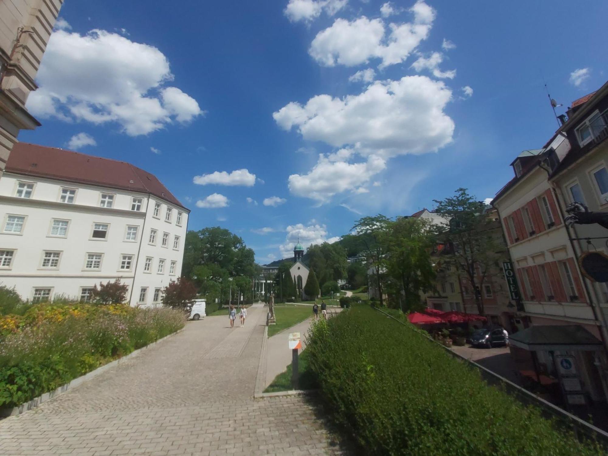 Gemuetliches J&L Apartment Nahe Des Hauptbahnhofes Баден-Баден Екстер'єр фото